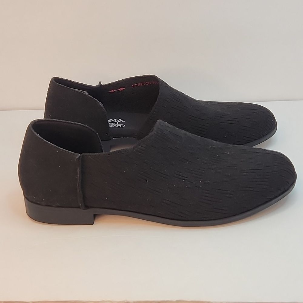 Sketcher suede knitted cut- out open side flat loafers